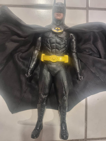 PRE-LOVED - Hot Toys - MMS692 - Batman 1989: Batman