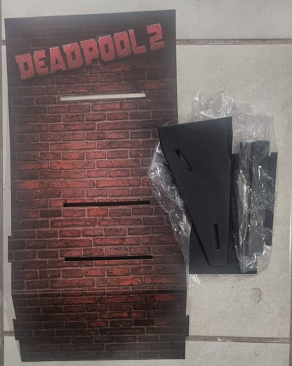 PRE-LOVED - Hot Toys - MMS490 - Deadpool 2: Deadpool