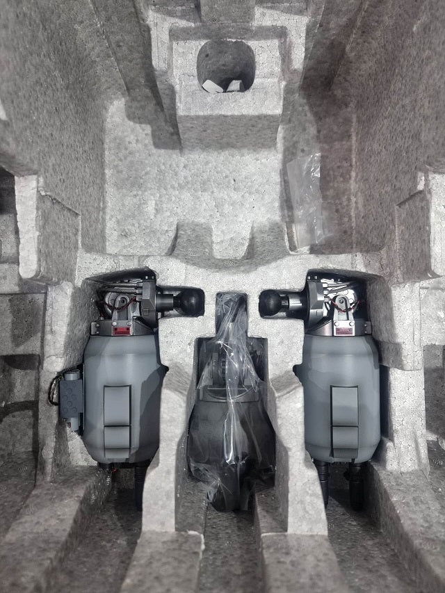 PRE-LOVED - Hot Toys - MMS204 - Robocop: ED-209