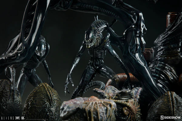 PRE-LOVED - Sideshow Collectibles - Alien Queen Maquette