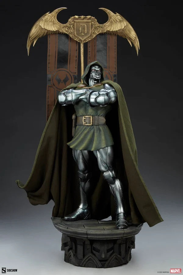 Special - PRE-LOVED - SIDESHOW COLLECTIBLES - DOCTOR DOOM Maquette