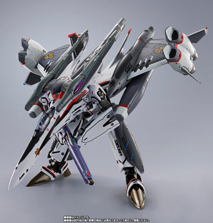 Tamashii Nations - Macross Frontier: The False Songstress DX Chogokin - VF-25F Tornado Messiah Valkyrie (Alto Saotome Use) Revival Ver.