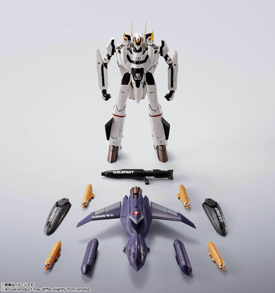 Tamashii Nations - Hi-Metal R: VF-0S PHOENIX (ROY FOCKER USE) + QF-2200D-B GHOST