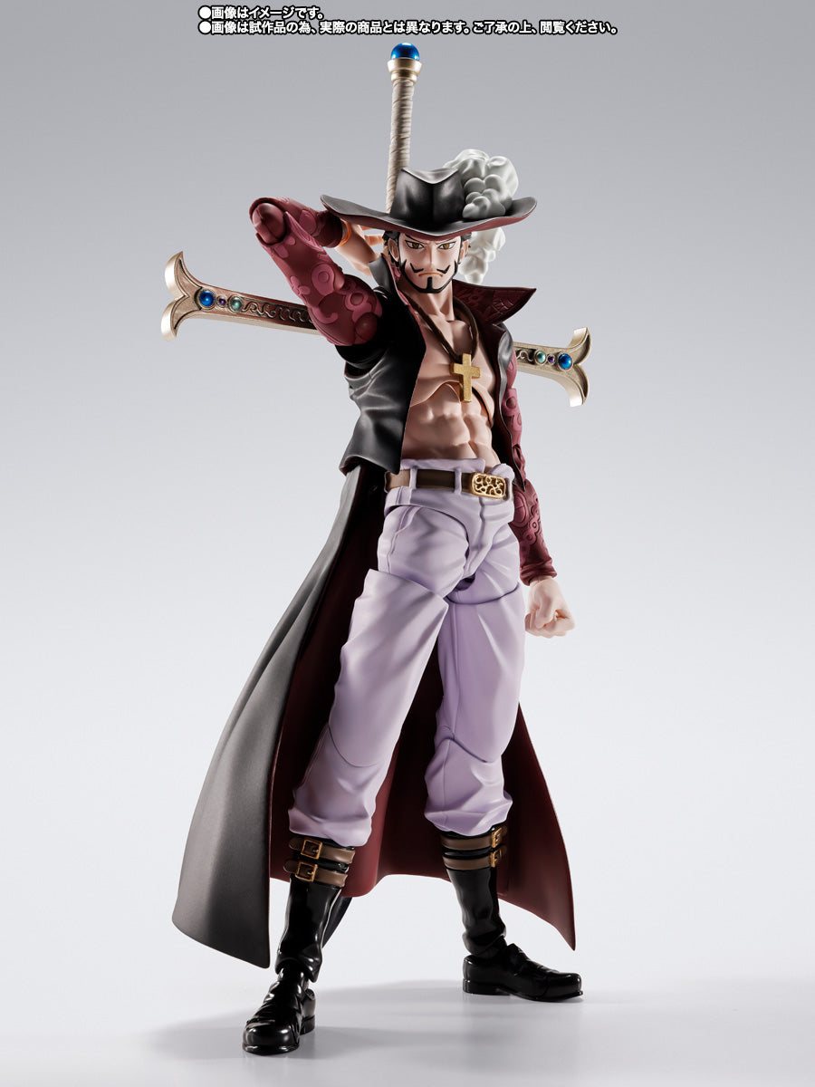 Tamashii Nations - S.H.Figuarts - One Piece: Dracule. Mihawk (Hawkeye)