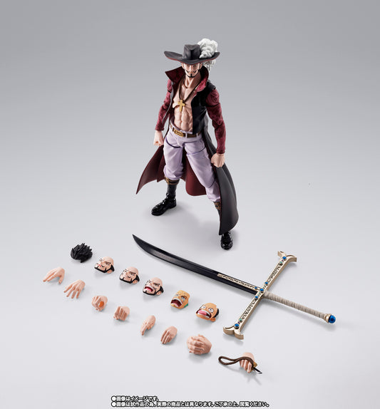 Tamashii Nations - S.H.Figuarts - One Piece: Dracule. Mihawk (Hawkeye)