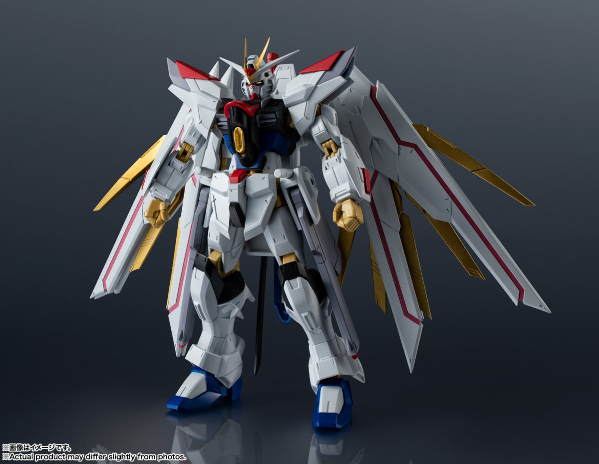 Tamashii Nations - Gundam Universe: ZGMF/A-262PD-P MIGHTY STRIKE FREEDOM GUNDAM