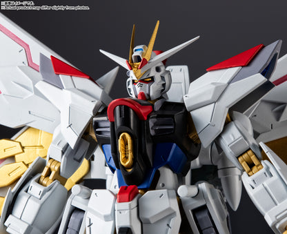 Tamashii Nations - Gundam Universe: ZGMF/A-262PD-P MIGHTY STRIKE FREEDOM GUNDAM