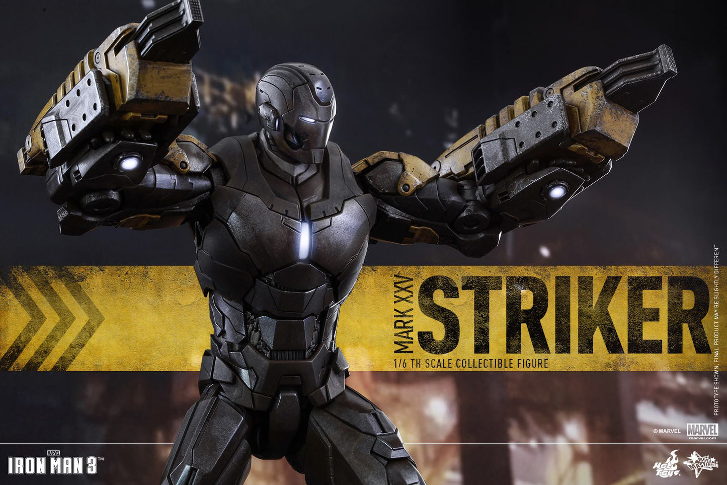 PRE-LOVED - Hot Toys - MMS277 - Iron Man 3: Iron Man Mark 25 Striker