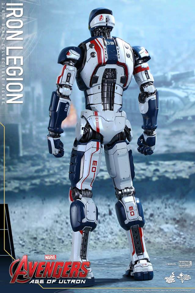PRE-LOVED - Hot Toys - MMS299 - Avengers Age of Ultron: 1/6th Scale Iron Legion
