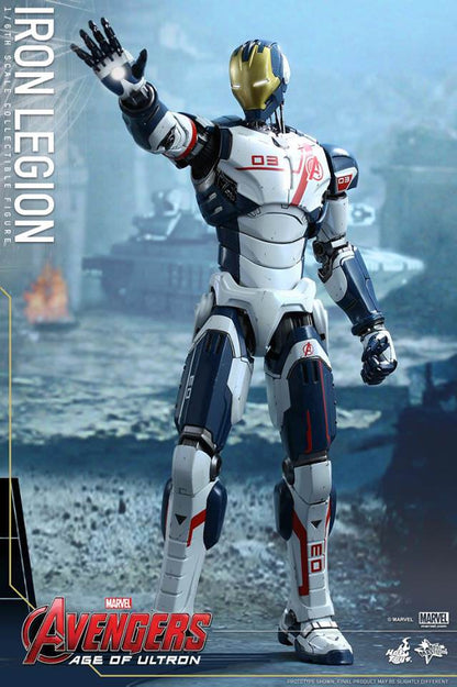 PRE-LOVED - Hot Toys - MMS299 - Avengers Age of Ultron: 1/6th Scale Iron Legion
