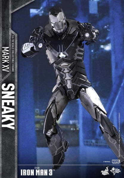 PRE-LOVED - Hot Toys - MMS348 - Iron Man 3: Iron Man Mark 15 Sneaky
