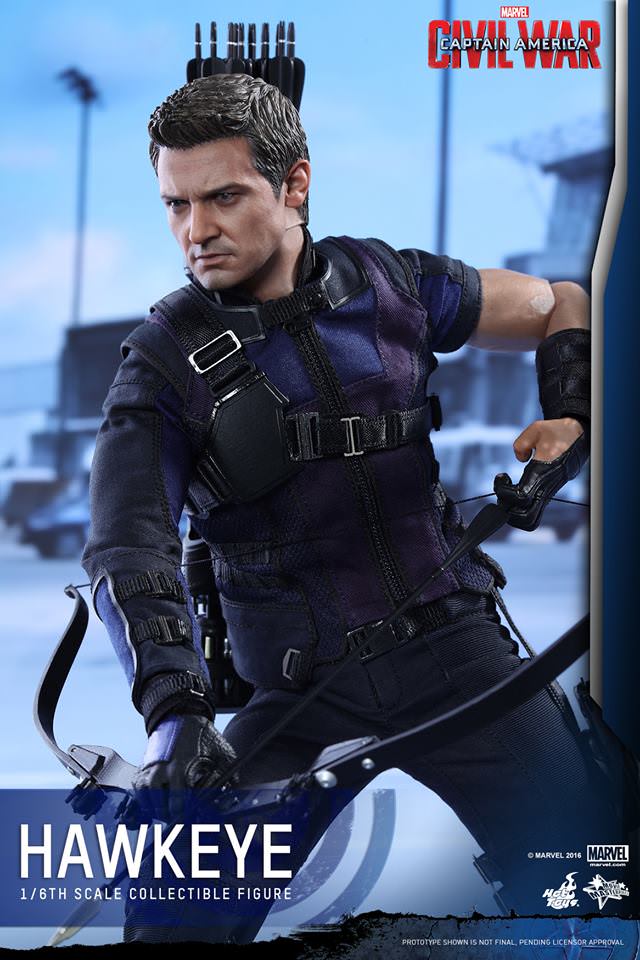 PRE-LOVED - Hot Toys - MMS358 - Captain America Civil War: Hawkeye
