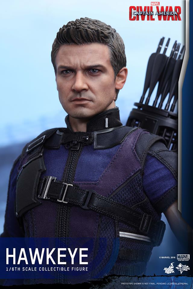 PRE-LOVED - Hot Toys - MMS358 - Captain America Civil War: Hawkeye