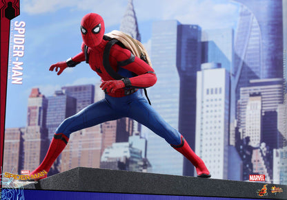 PRE-LOVED - Hot Toys - MMS426 - Spider-Man : Homecoming (Deluxe Version)
