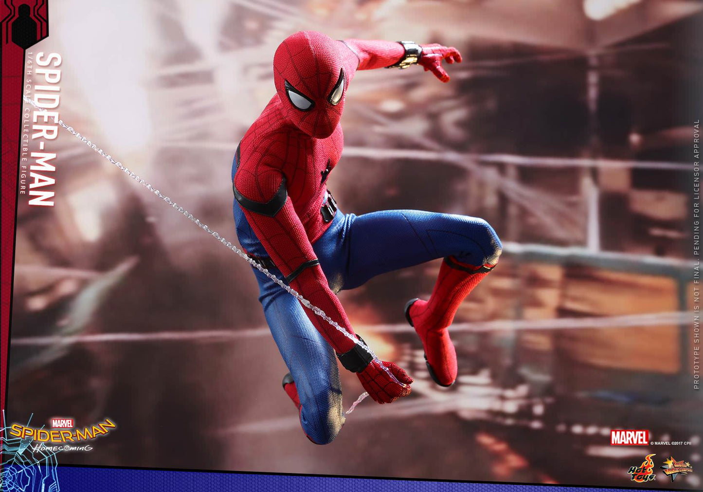 PRE-LOVED - Hot Toys - MMS426 - Spider-Man : Homecoming (Deluxe Version)