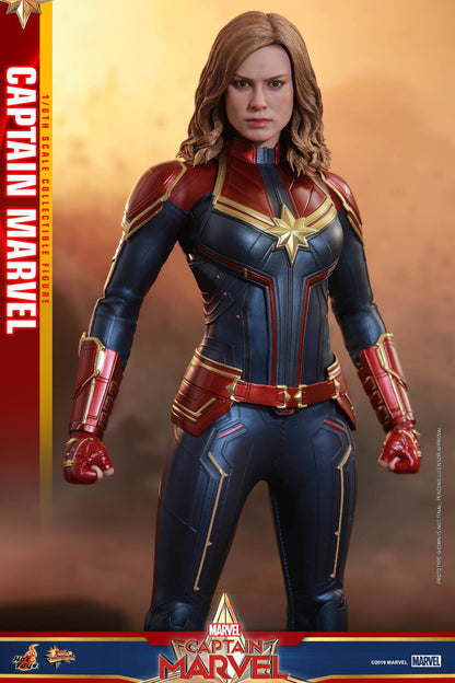 PRE-LOVED - Hot Toys - MMS522 - Captain Marvel (Deluxe Version)