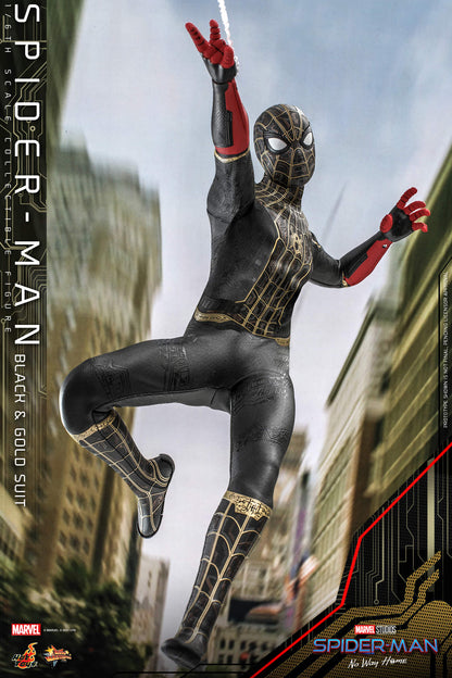 PRE-LOVED - Hot Toys - MMS604 - Spider-Man : No Way Home: Black & Gold Suit
