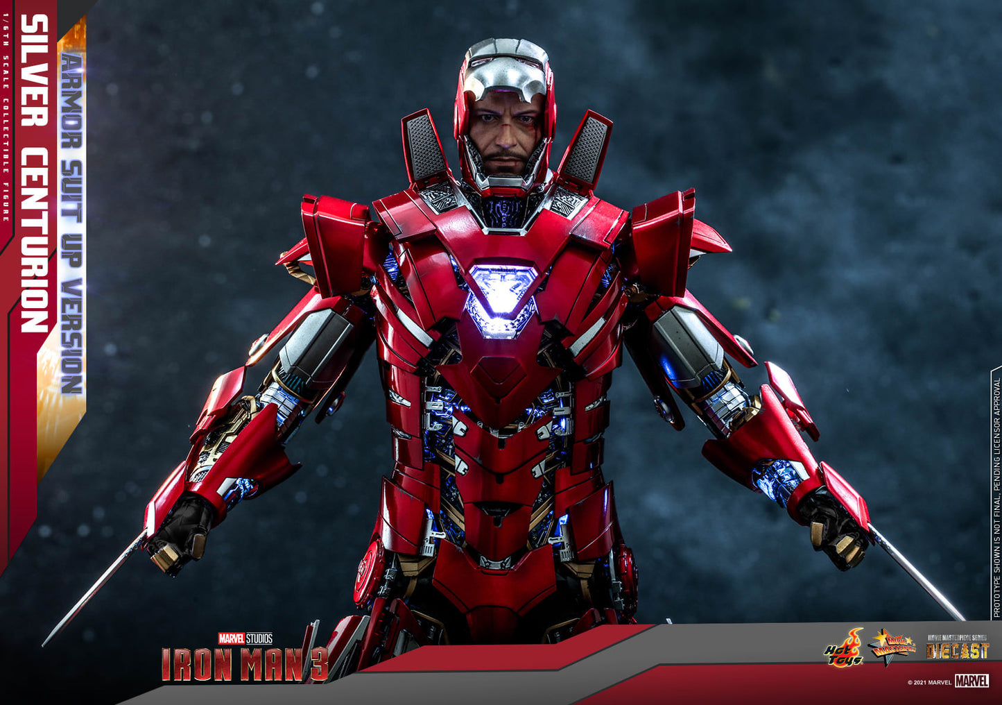 Hot Toys - MMS618D43: Iron Man 3 – Silver Centurion (Armor Suit Up) DIECAST