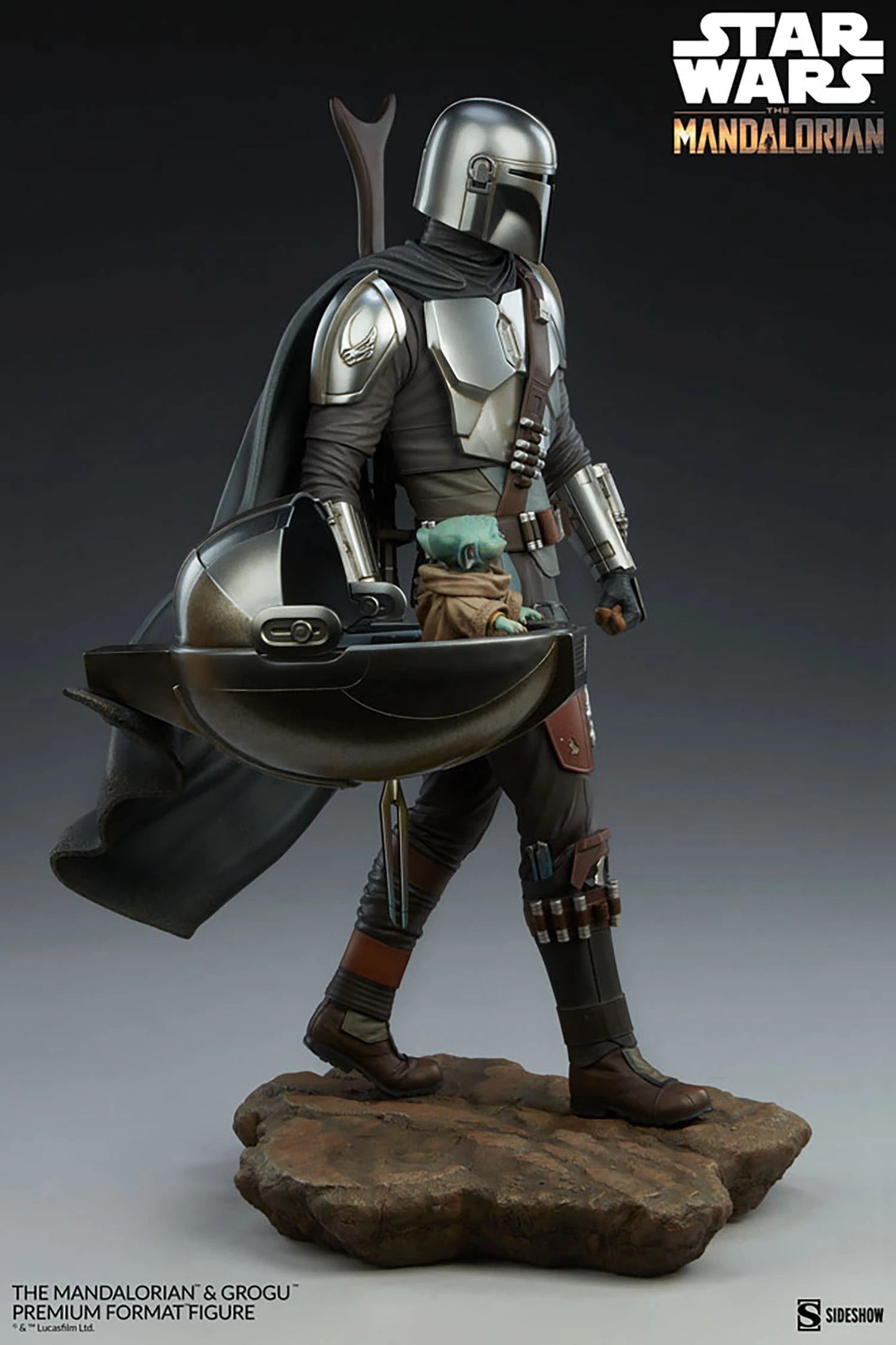 PRE-LOVED - Sideshow Collectibles - 300786 - The Mandalorian and Grogu Premium Format