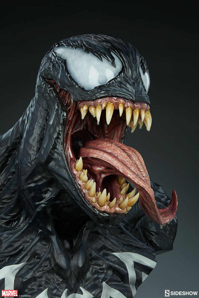 PRE-LOVED - Sideshow Collectibles - 400315 - Venom Life Size Bust