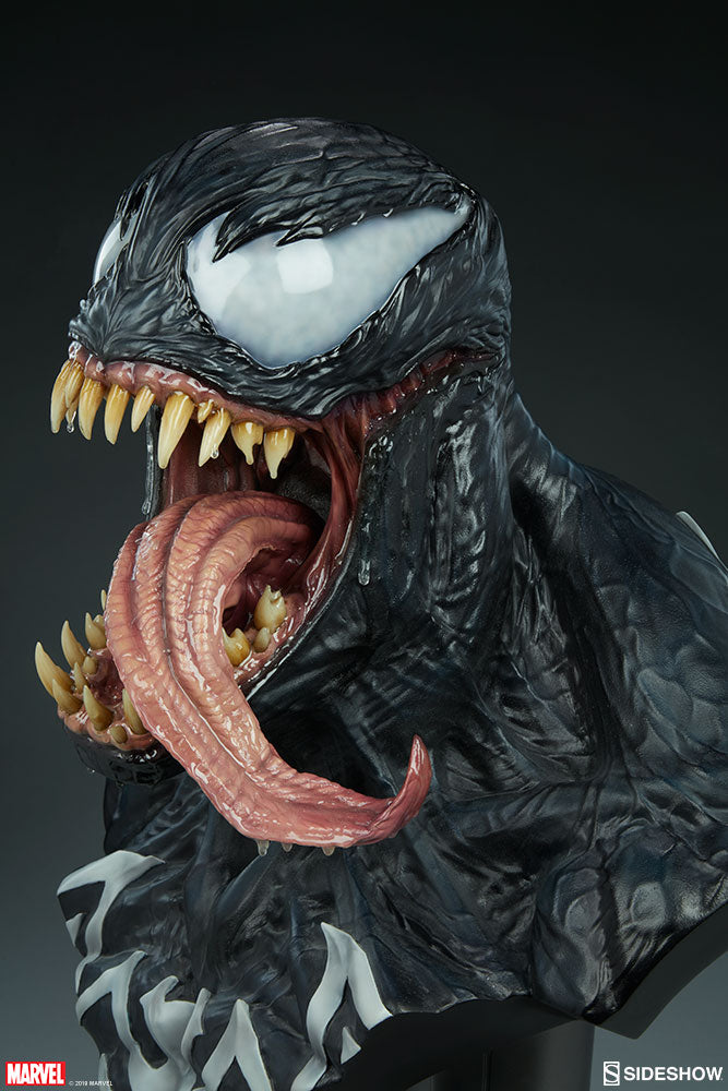 PRE-LOVED - Sideshow Collectibles - 400315 - Venom Life Size Bust